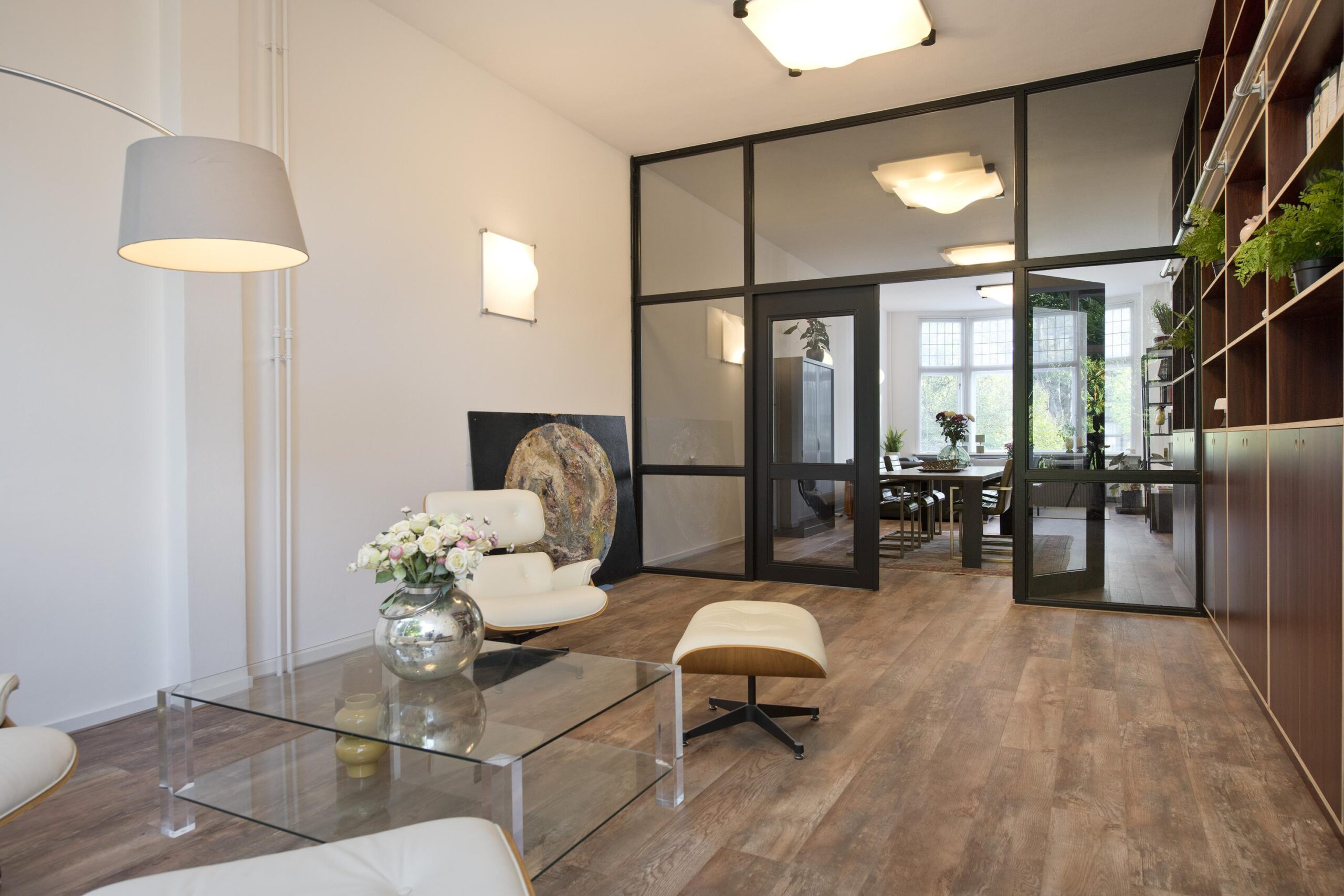 Twee-onder-één-kap te koop: Velperweg 97, Arnhem